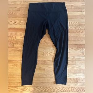 Lulu Lemon Luon Leggings. Size 12. Full length.